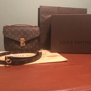 Louis Vuitton Metis